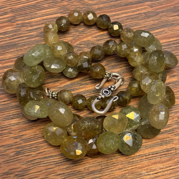 Faceted Grossular Green Garnet Briolette Necklace with Sterling S hook clasp - Picture 3 of 8
